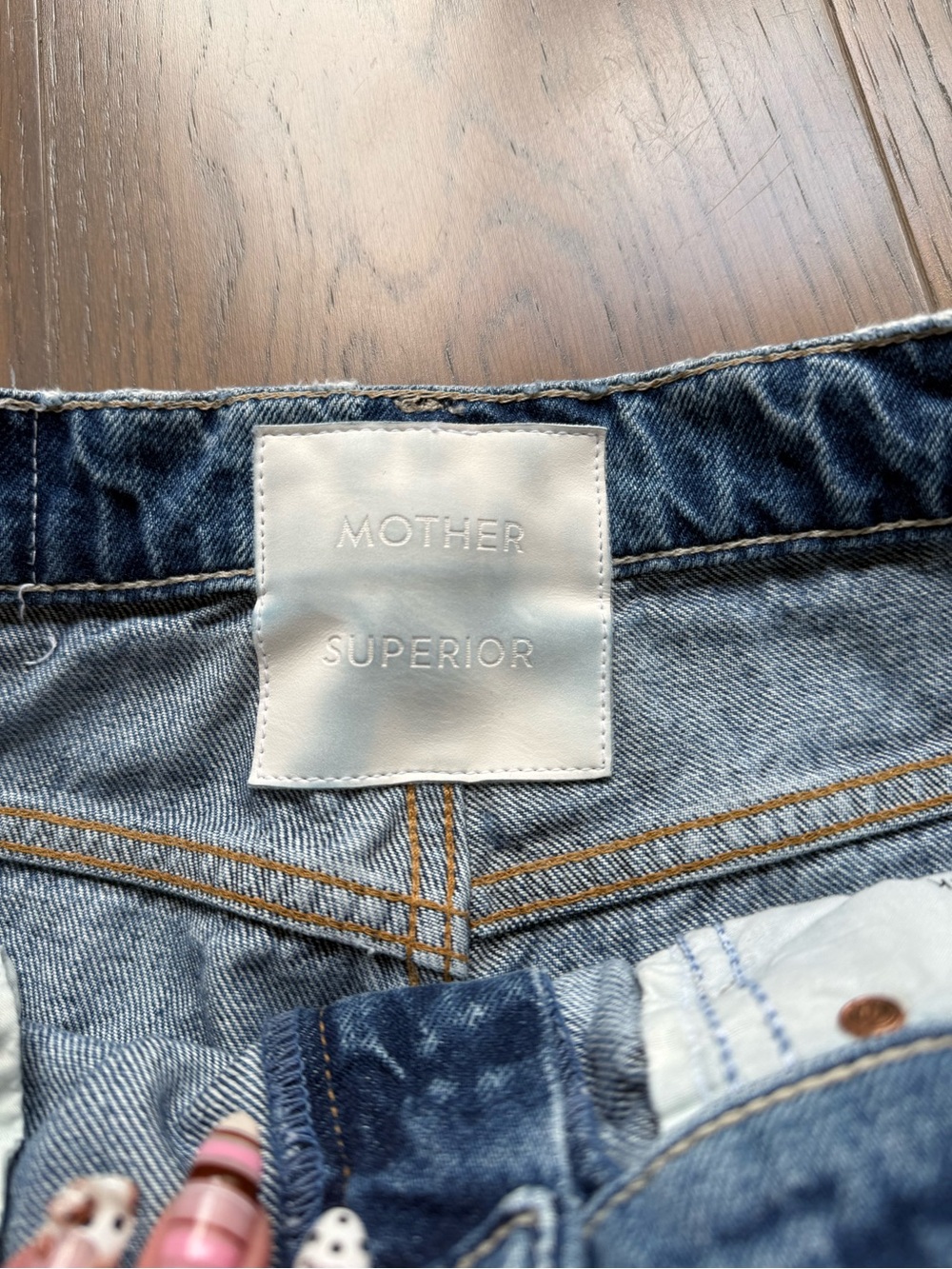 Mother Tunnel Vision Sneak Wide-Leg Jeans - Picture 3 of 10